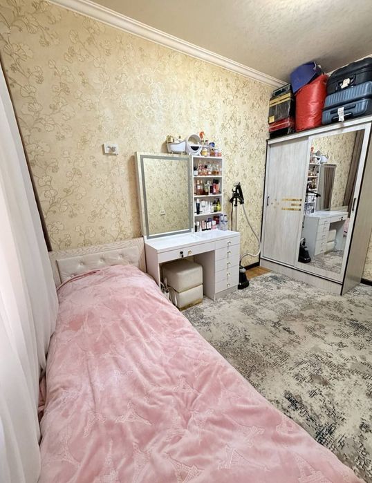 Срочно! Квартира на Караташ 2*3/4/5 общ пл 58м с обстановкой