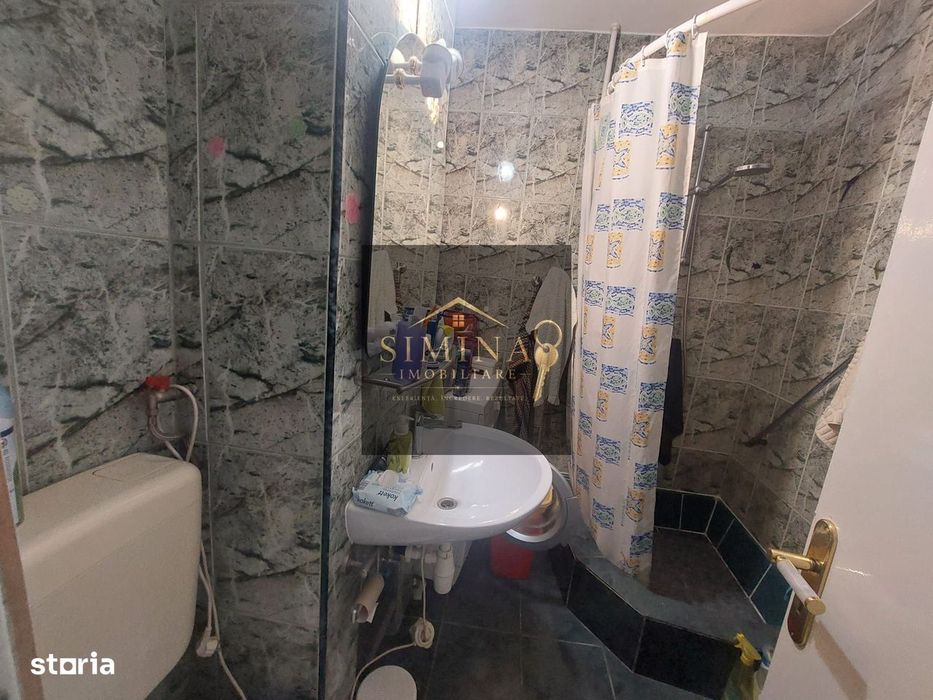 Apartament 2 Camere, Garaj sub Bloc, De Vanzare, Zona Poli 2