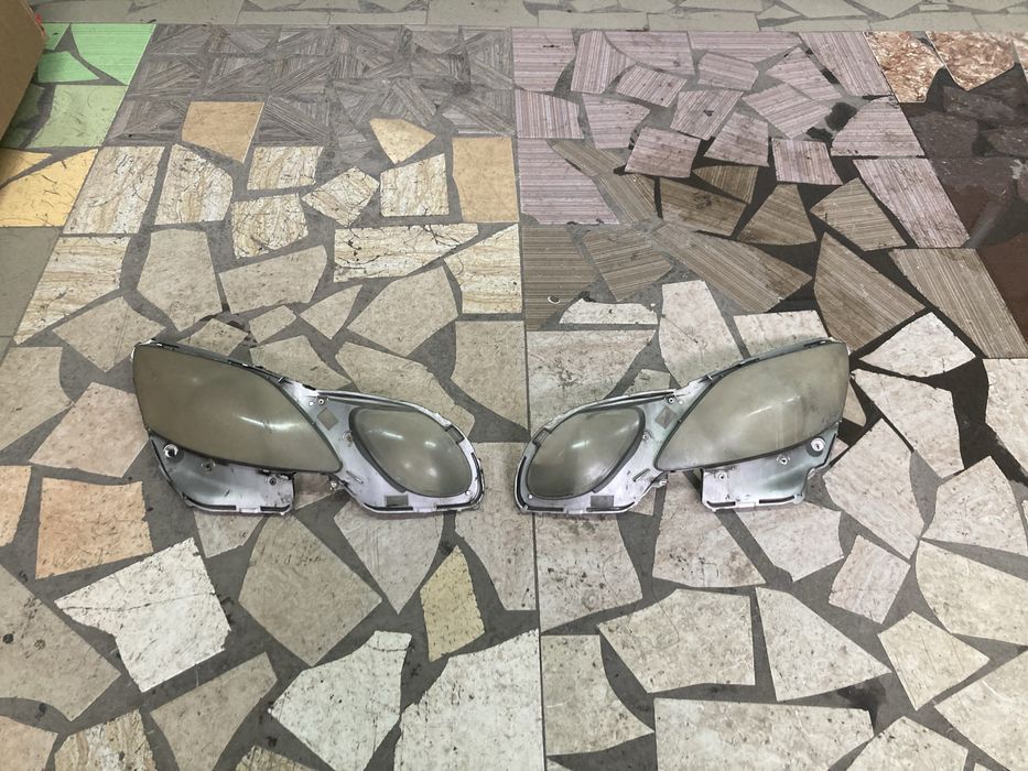 Стекло фары левой правой Лексус GS / Lexus GS