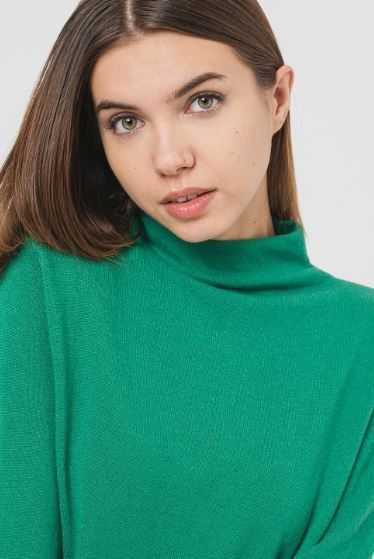 Вълнен пуловер  Benetton , размер М