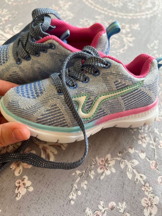 Детски обувки момиче