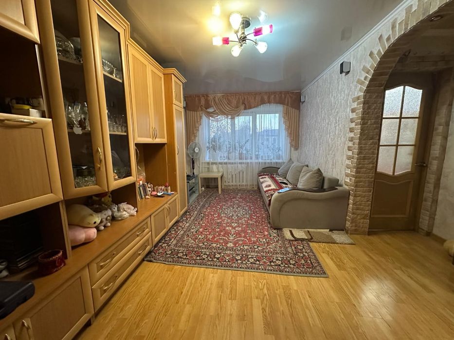 Продам 2 комнатную квартиру