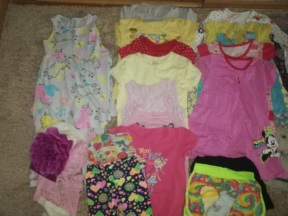Пакет вещей на девочку
