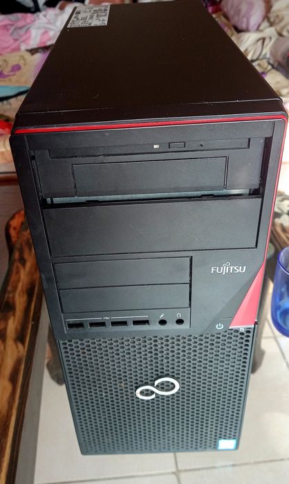 Кутия за компютър FUJITSU
