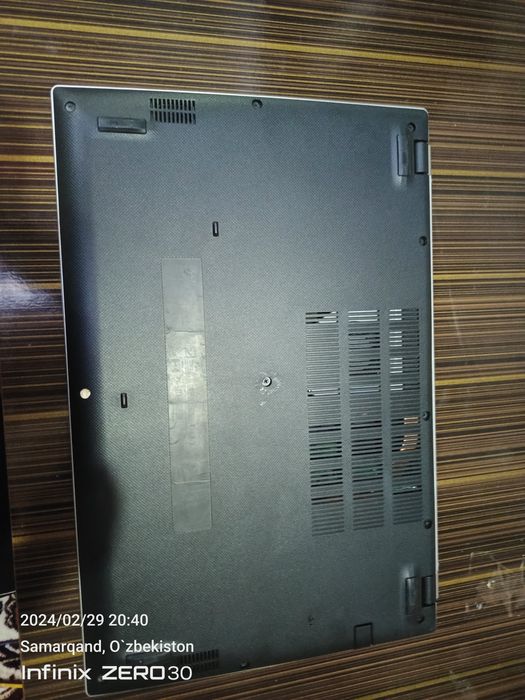 Acer Core i5 sotiladi