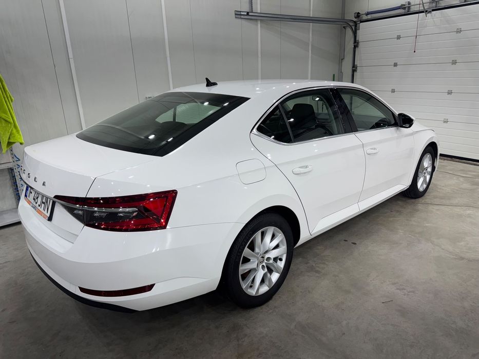 Skoda Superb 2.0 TDI DSG