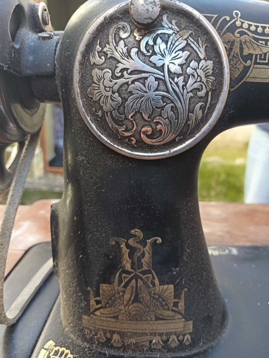 Mașină Cusut SINGER