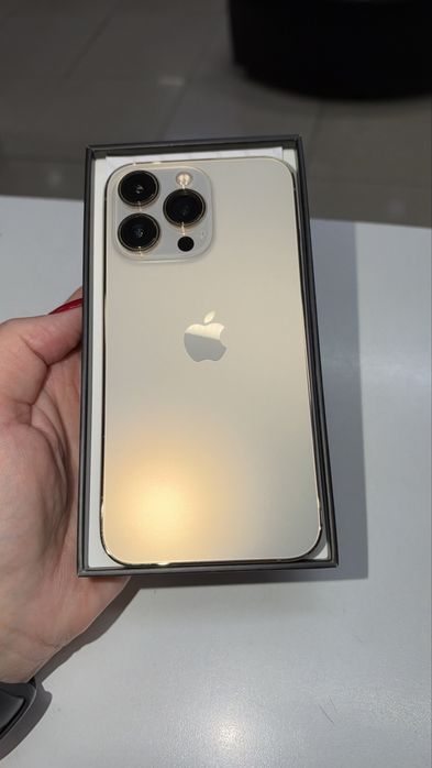 Продам Iphone 13 pro gold