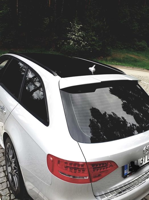 se vinde audi a4b8