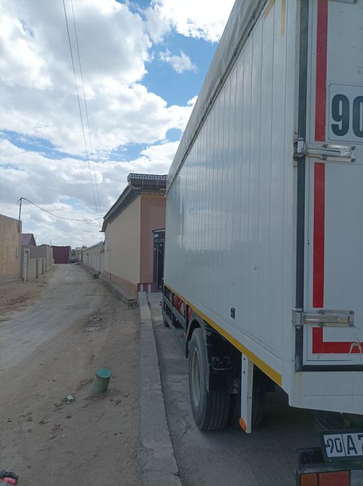 Isuzu 10 tonnalik sotiladi