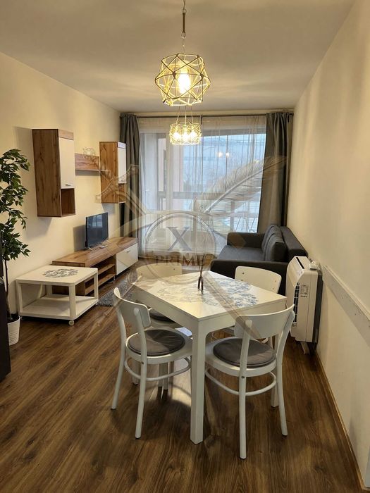 Двустаен апартамент в Автогара! 21713092