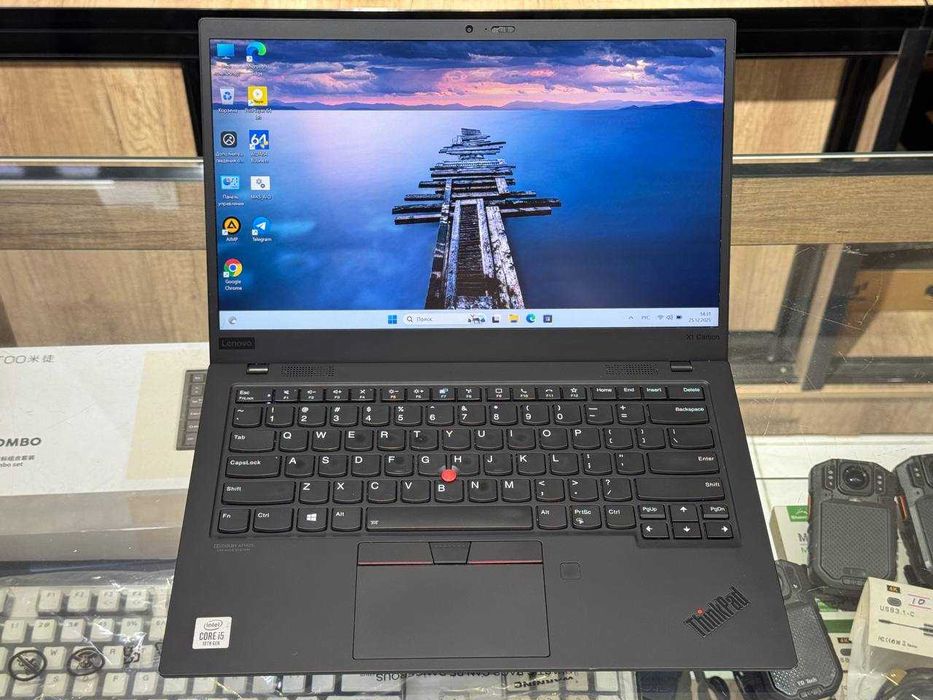 Lenovo ThinkPad X1 Carbon Gen 8 Core i5-10210U ram 16 ssd 256