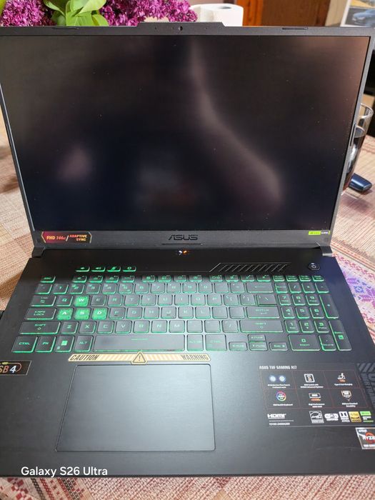 Asus TUF Gaming Laptop A17 /CPU  R7 7735/GPU 4060/16gb DDR5/ 17incha 144hz Full Hd! Като нов!