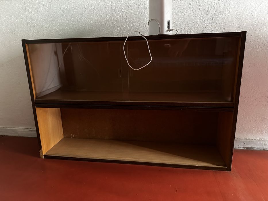 Продам 3 шкафа + кровать