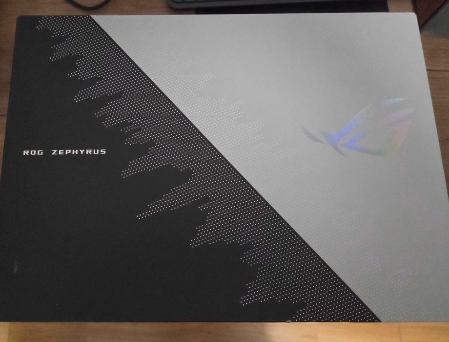 ASUS ROG Zephyrus G16 RTX4060 5TB SSD