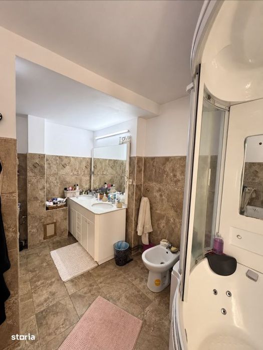 Apartament 3 camere Living generos open-space 2 bai |Etaj 3