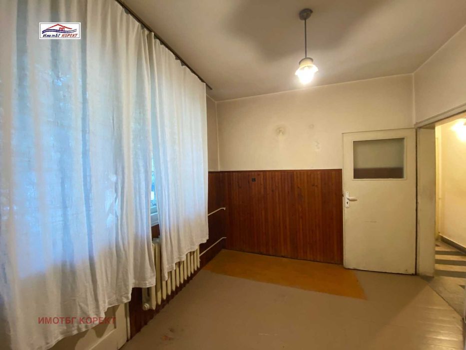 Дава се под наем Тристаен апартамент в София, Лозенец - 90 кв.м за 347000 € - Снимка #15