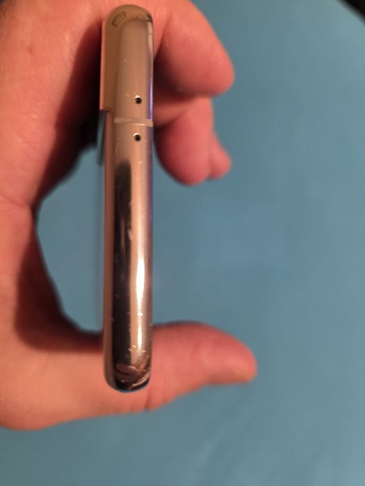 Продавам Samsung Galaxy  s21 5G