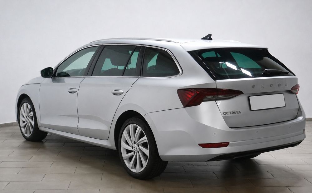 Skoda Octavia 2.0TDI/150cp First Edition, 16.500€+tva