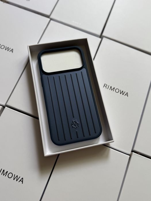 Husa RIMOWA - iPhone 17 Pro Max Cosmic Orange / Silver / Black / Deep Blue / Green