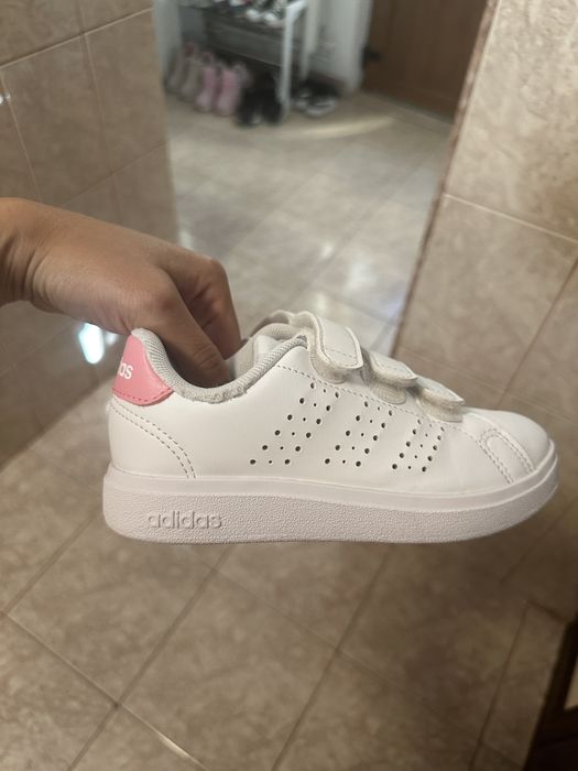 Adidasi adidas marime 28