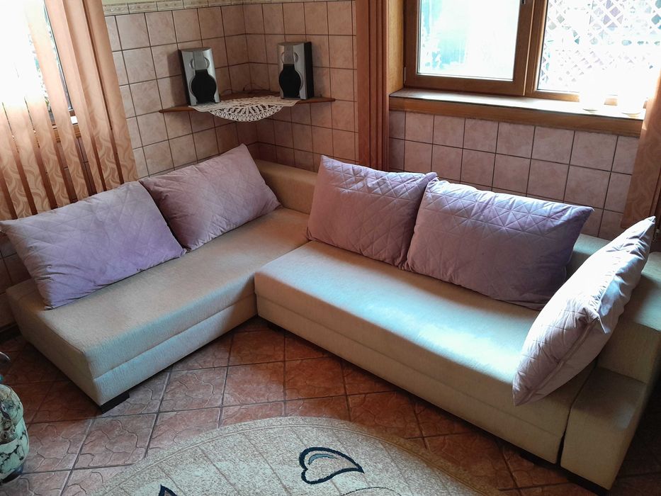 Canapea extensibila , din stofa