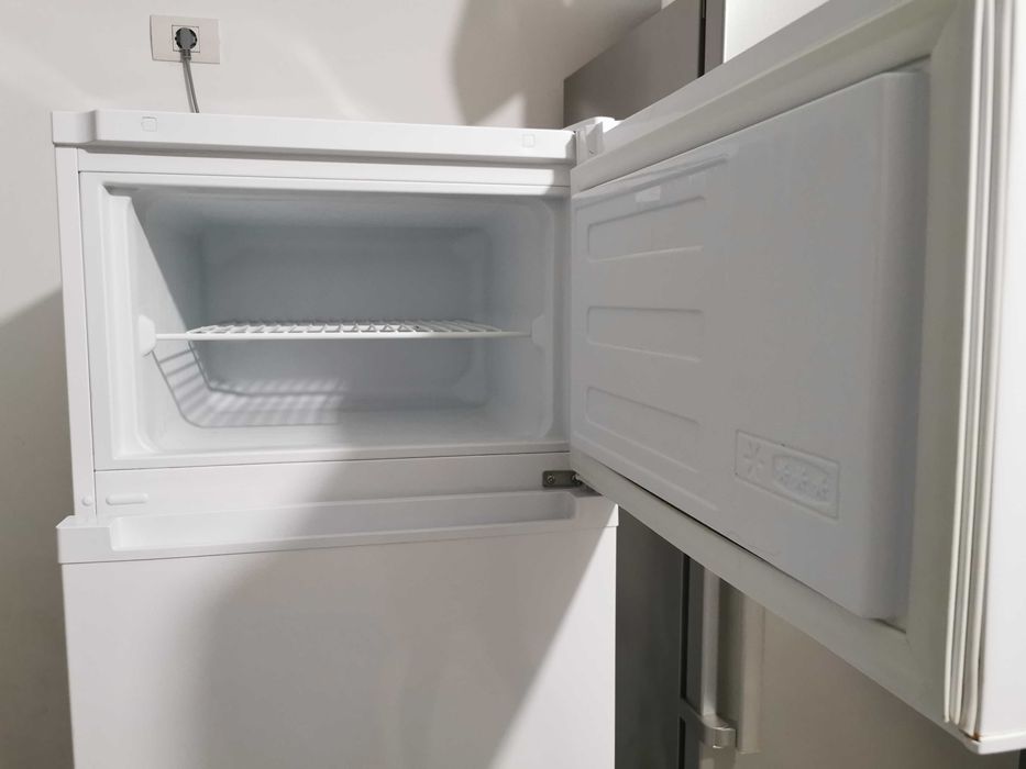 Frigider de vânzare