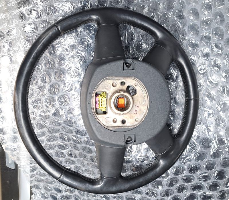 Волан с AirBag за AUDI A6 4F C6