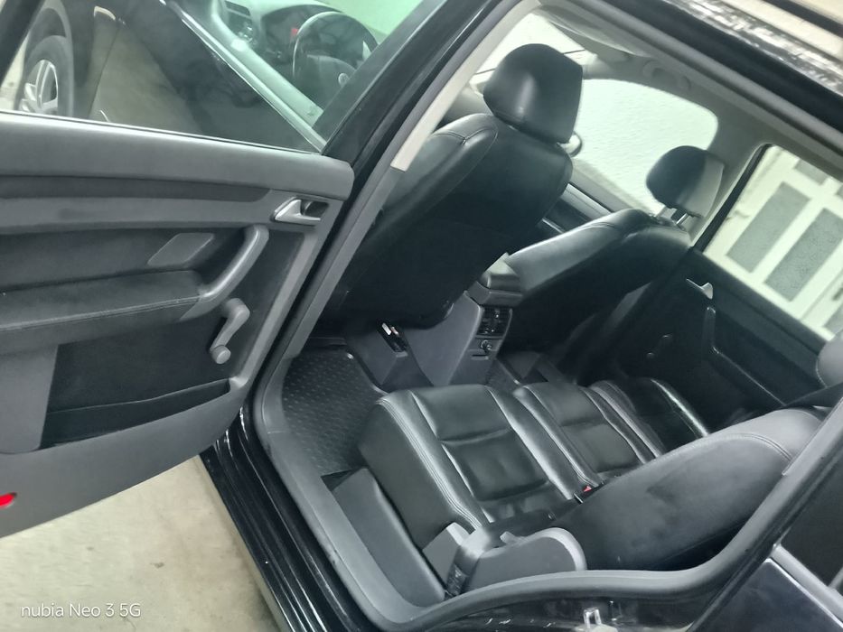 VW touran  facelift 2009 1.9tdi