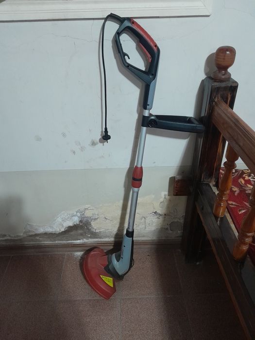 Продаётся триммер электрический