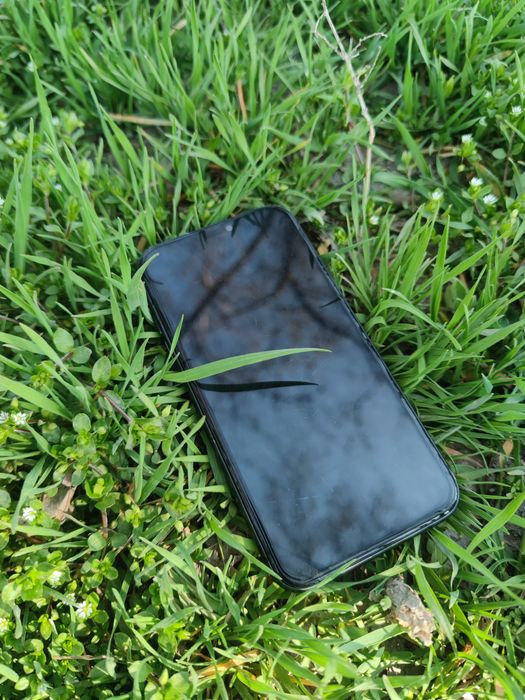 Iphone 11 64gb в идельном состояний!