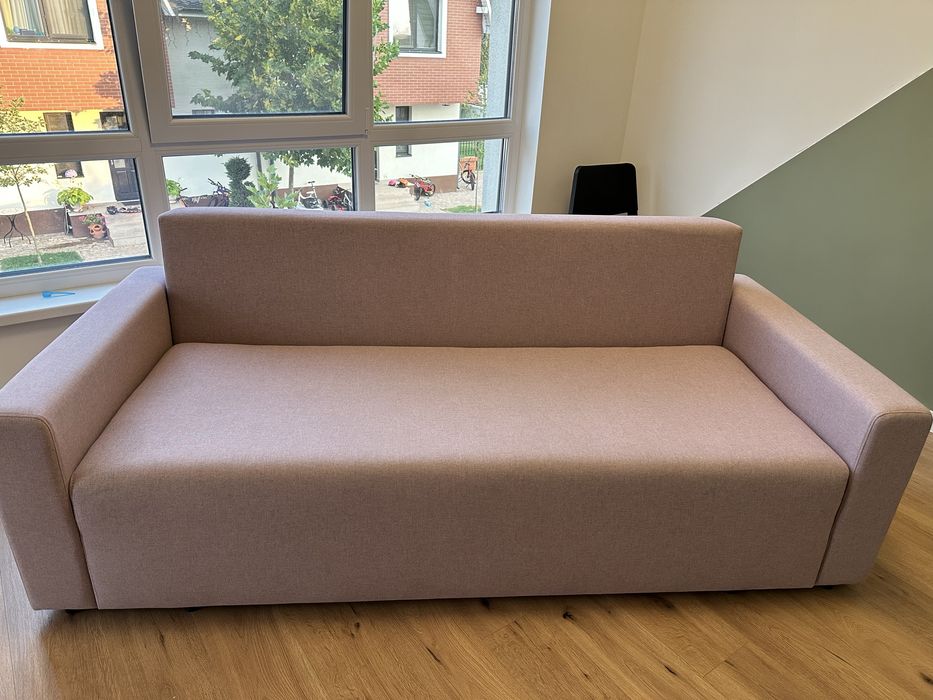 Canapea extensibila roz pudra