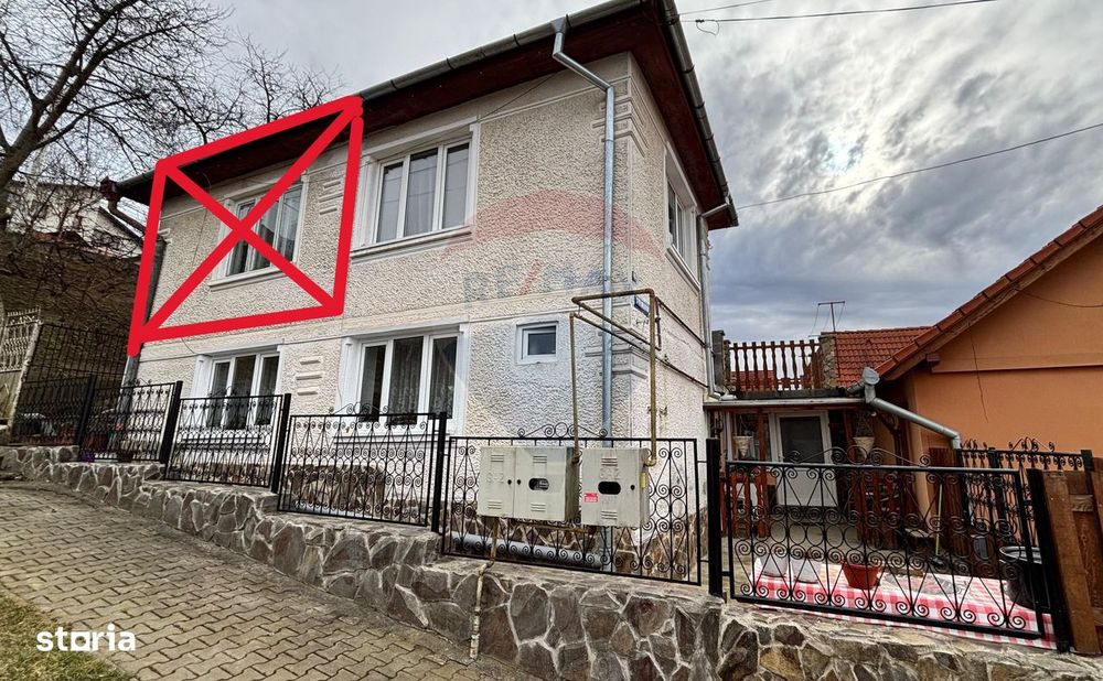 Casa duplex, 3 camere, curte, terasa, in zona linistita
