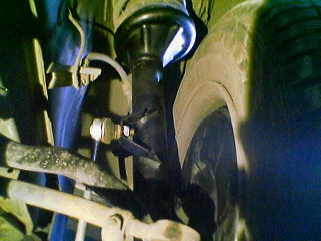 BMW 524tdа E28, 1983г, цялата кола за части, 2000лв. Намира се в София