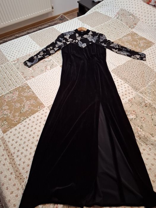 Rochie lunga de catifea