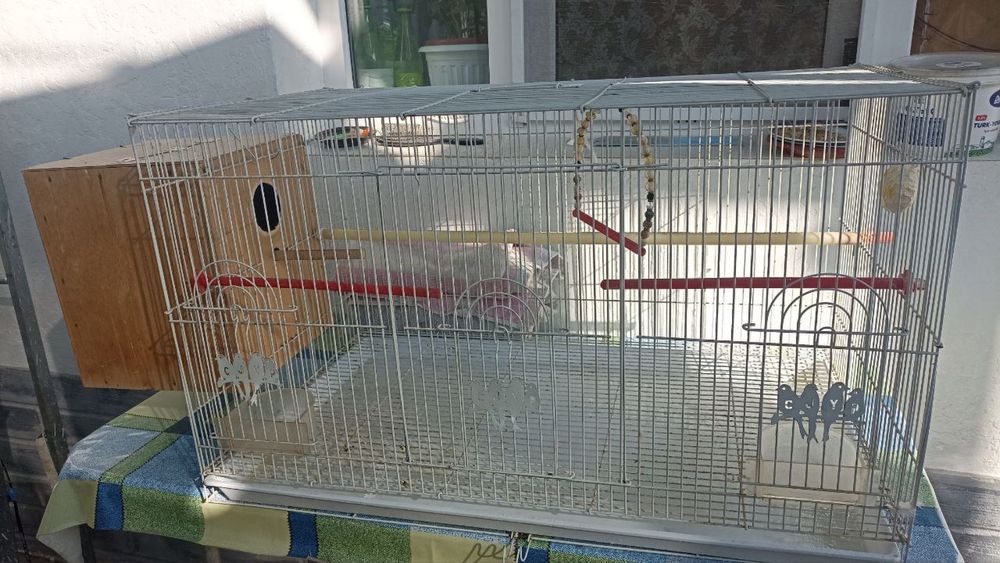 Клетки для птиц, разные размеры