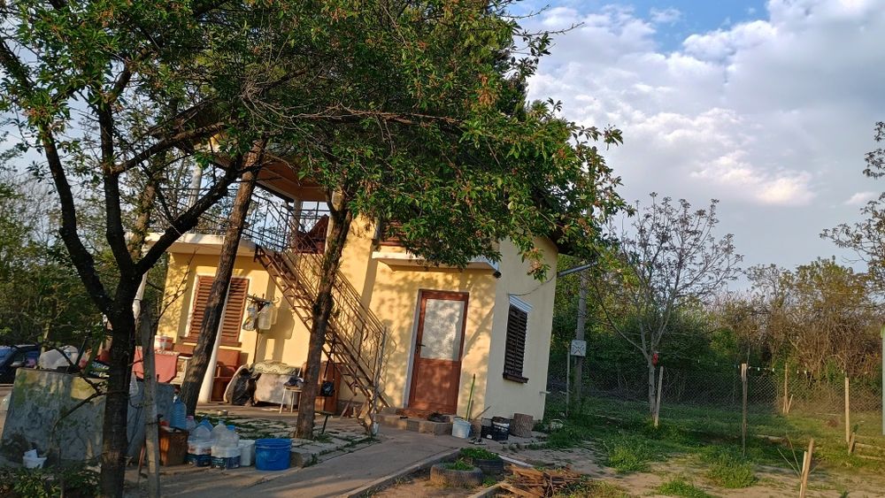 Продава се Къща в Лом - 60 кв.м за 230 €/кв.м - Снимка #1