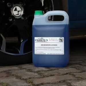 Negru cauciucuri concentrat 1L+2Lapa-5L.Solutie luciu anvelope