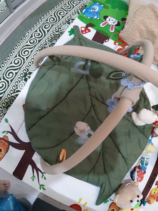 Продам развивающий коврик