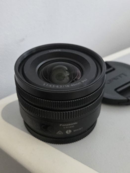 Obiectiv Panasonic Lumix 18-40mm f4.5-6.3