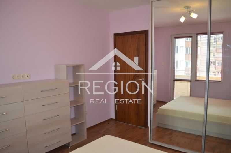 Дава се под наем Четиристаен апартамент в Варна, Център - 117 кв.м за 800 € - Снимка #7