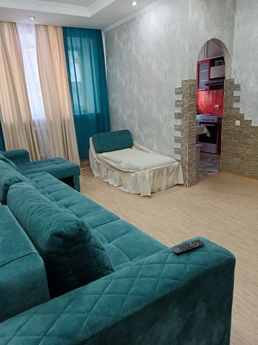 Сдается  2х комнатная квартира посуточно