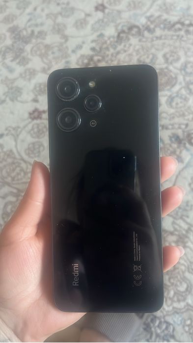 Продам телефон Xiaomi Hyper OS REDMI 12