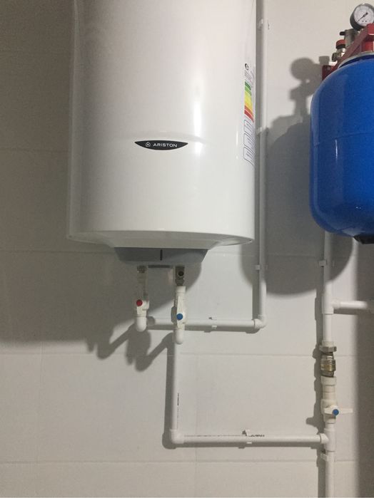 Jomboy Сантехникаси