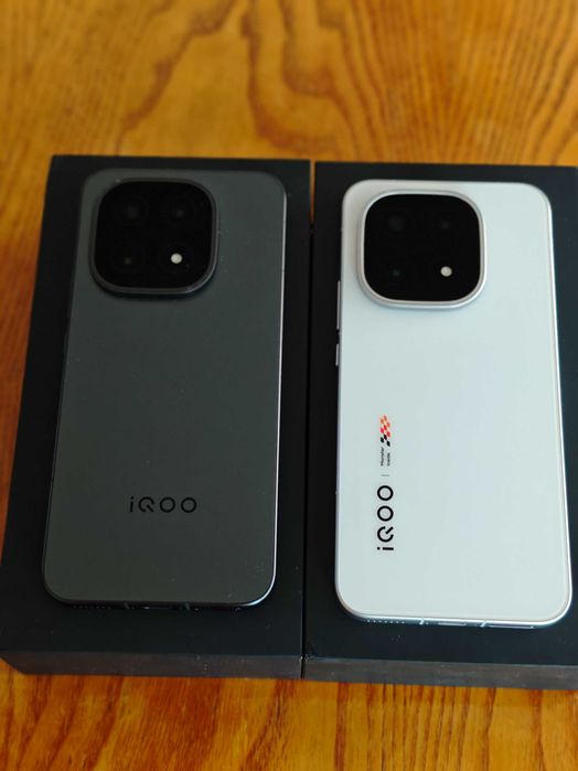 Нови Vivo iQoo 15 16/512 - SD8 Elite Gen5; 6.85";7000mAh 100w; 3x50mpx