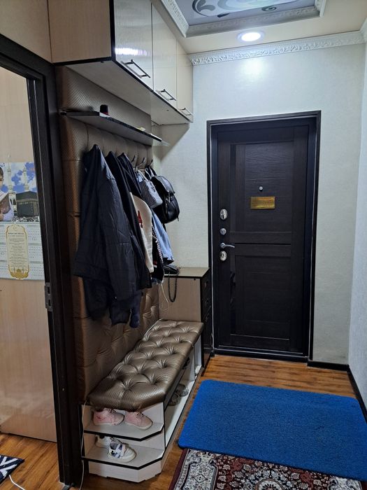 3-х комнатная квартира 6мкр 29дом