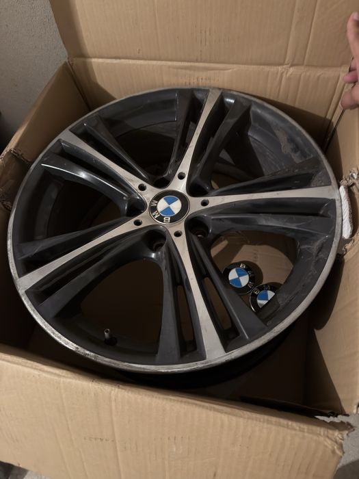 Продавам 19 цола ОЕ джанти спорт пакет style 407 BMW F-series