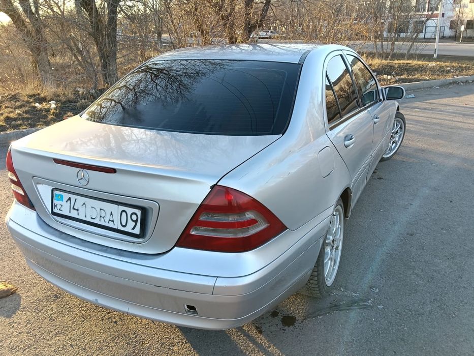 Продам мерседес С 230