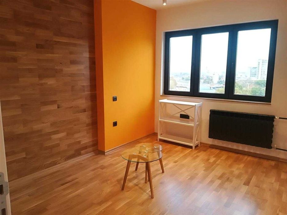 Дава се под наем Тристаен апартамент в Бургас, Изгрев - 85 кв.м за 255 € - Снимка #3