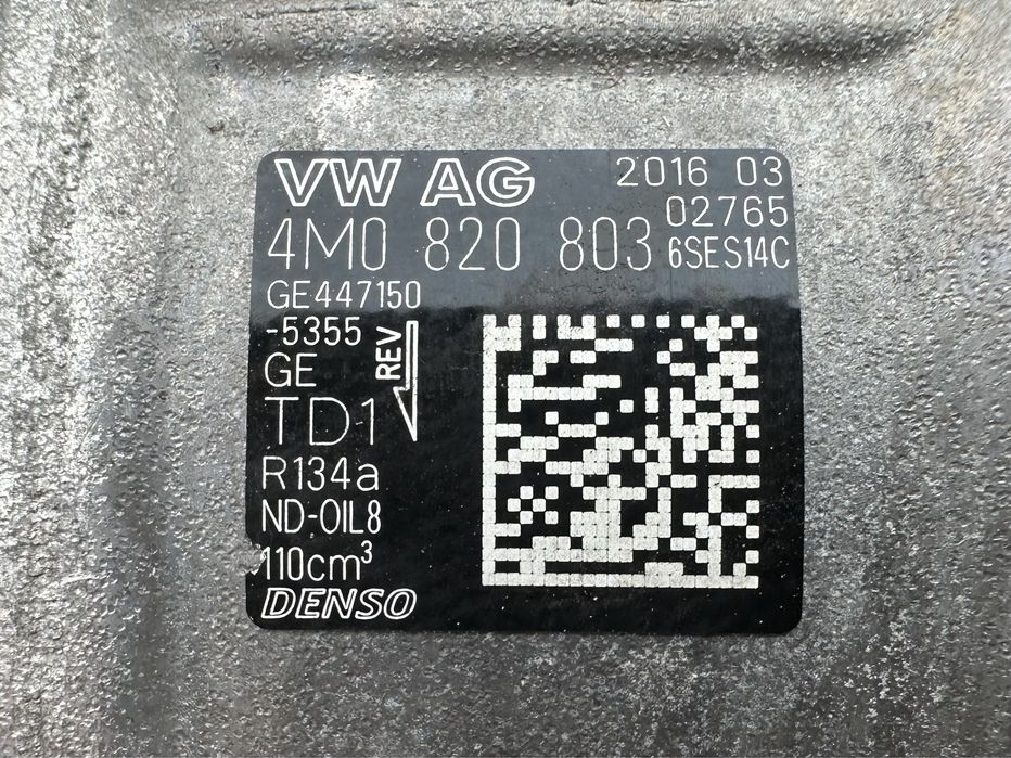 Compresor clima / Ac Audi A4 B9, A5 8W, Q5 80A : 4M0820803
